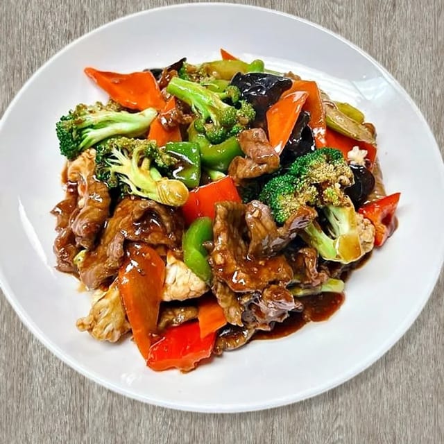 Beef with Mixed Vegetables 杂菜牛.