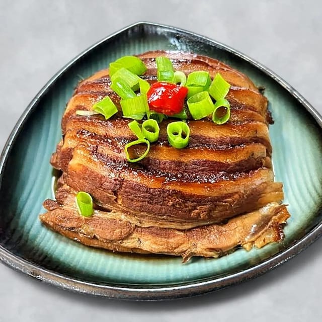 Steamed Pork Belly with Dry Vegetables 梅菜扣肉.