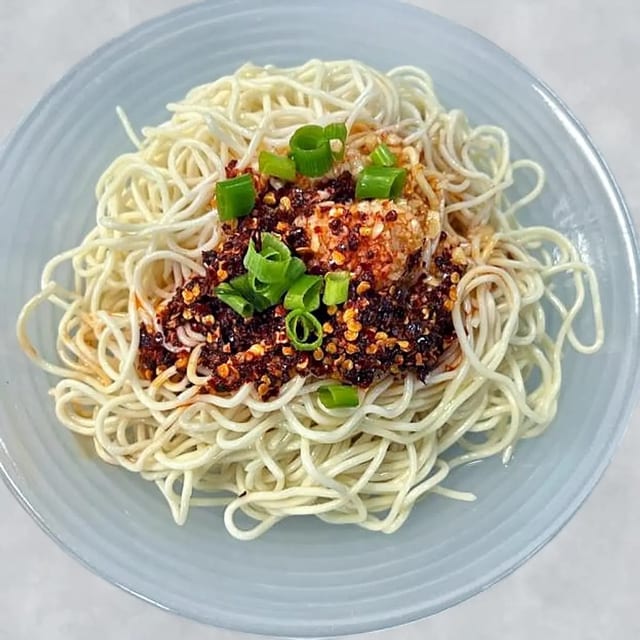 Cold Noodle with House Special Chili Sauce 四川凉面.