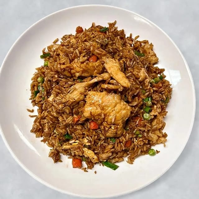 Chicken Fried Rice 鸡肉炒饭.