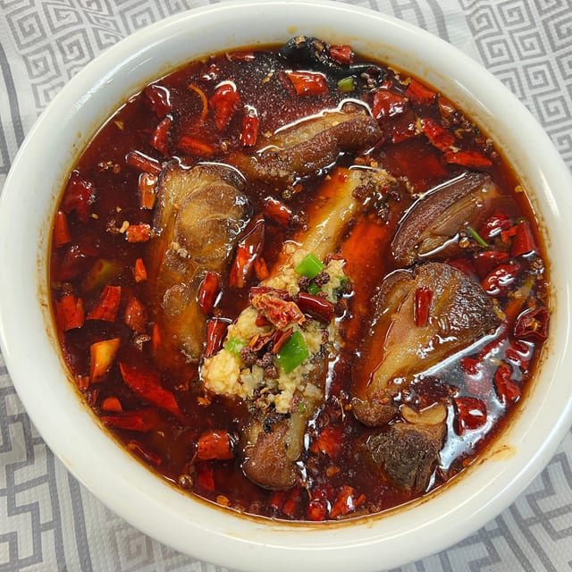 Braised Pig Leg with Pickled Pepper 霸王圆蹄.