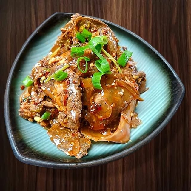 Ox Tendon & Maw in Chili Sauce 夫妻肺片.