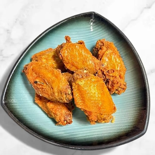 Fried Chicken Wings 炸鸡翅.