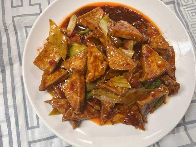 Stir Fried Tofu 家常豆腐.