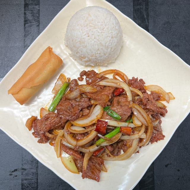 Mongolian Beef 蒙古牛 Lunch Special.