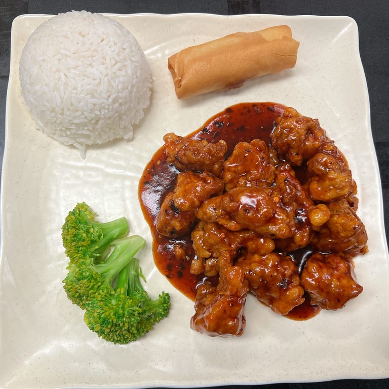 Delicious Sichuan Food Awaits