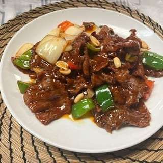 Kung Pao Beef 宫保牛 Lunch Special