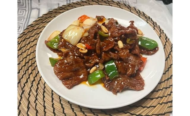 Kung Pao Beef 宫保牛 Lunch Special.
